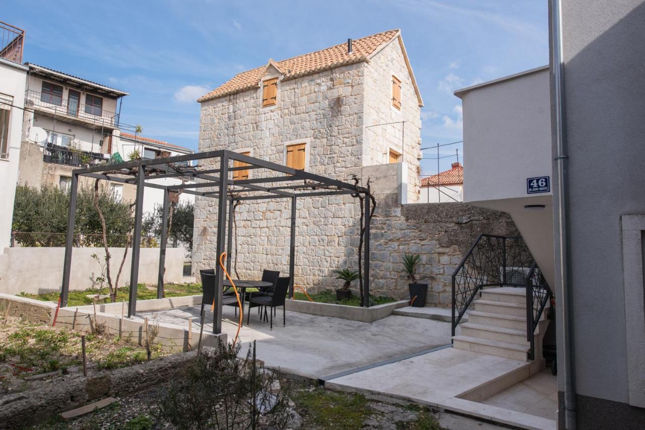 Apartmani Mara Kaštela Extérieur photo