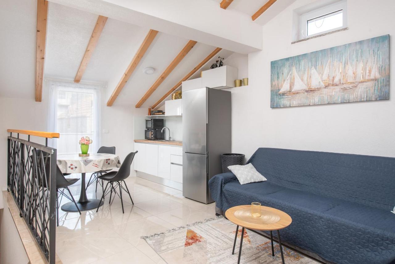 Apartmani Mara Kaštela Extérieur photo