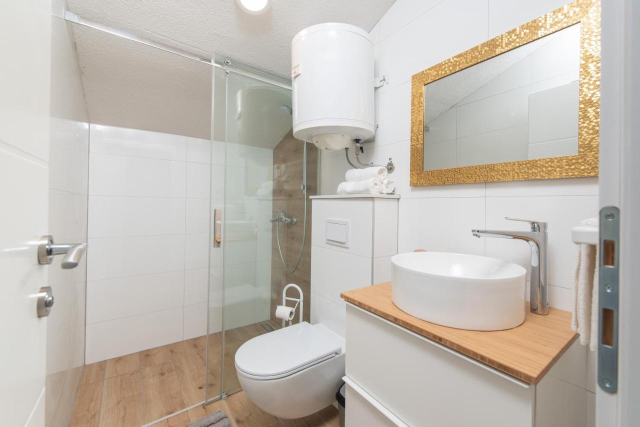 Apartmani Mara Kaštela Extérieur photo